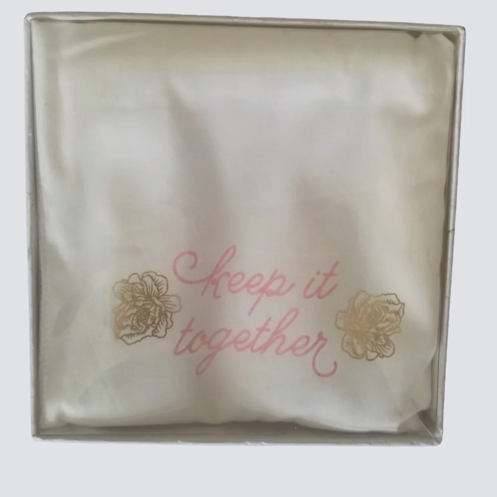 NWT Wedding/Bridal/Bachelorette party 4 Count Handkerchief Set Keep It Together